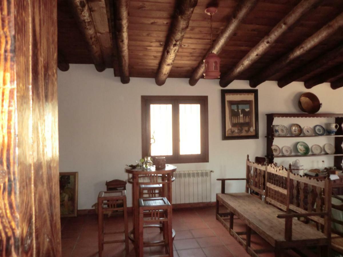 C.Rural Huertadeltiocruz Casa de hóspedes Mestanza Exterior foto