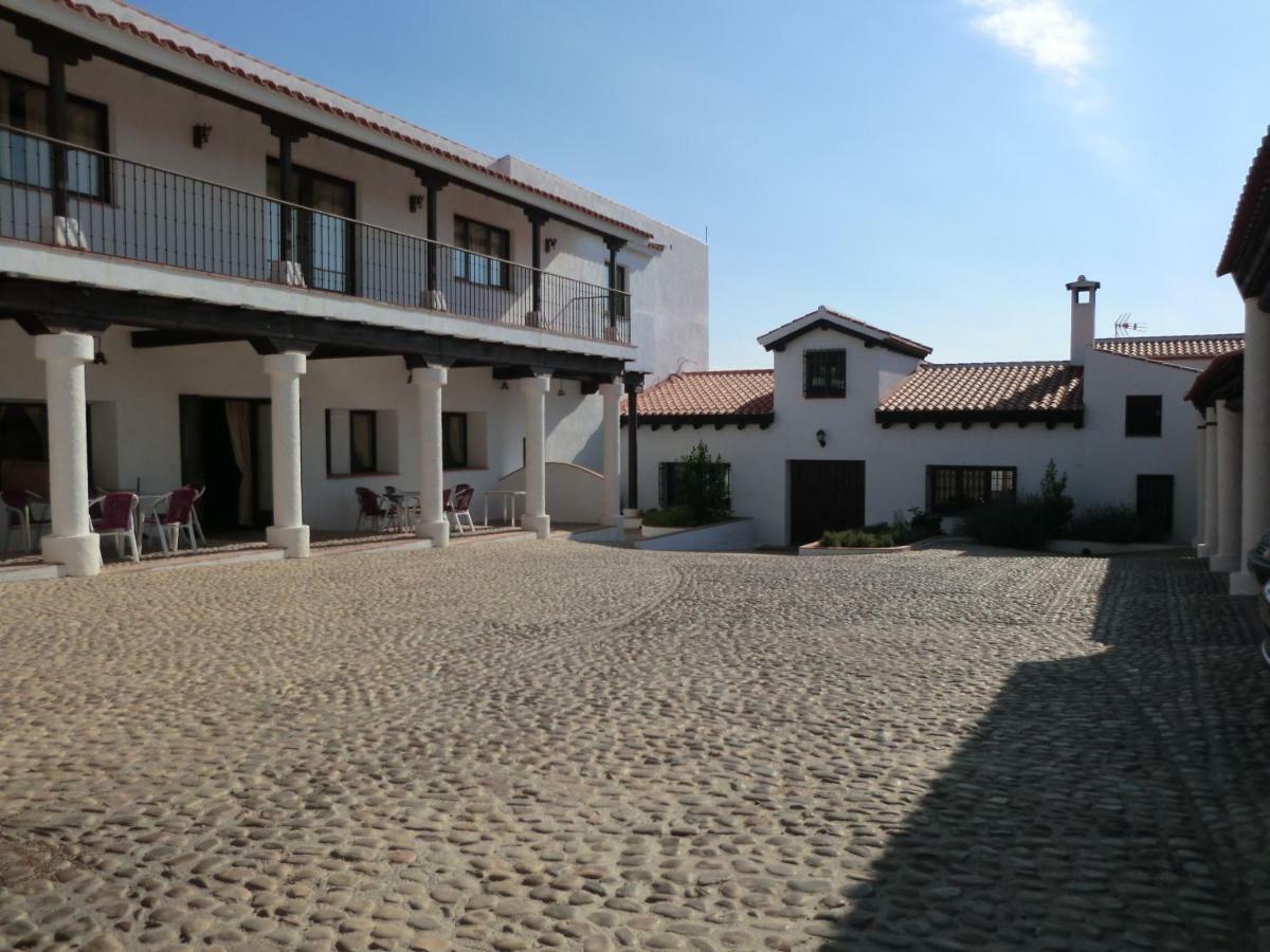 C.Rural Huertadeltiocruz Casa de hóspedes Mestanza Exterior foto